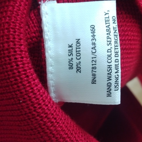 EILEEN FISHER RED BUTTON FRONT CARDICOAT AND TOP SIZE SMALL - Picture 8 of 12